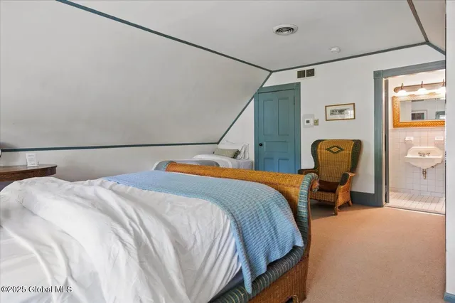 $3,500,000 | 605 North Broadway, Saratoga Springs, NY 12866