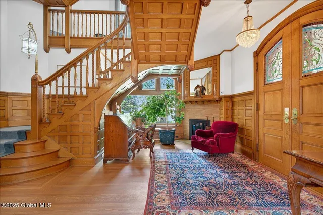 $3,500,000 | 605 North Broadway, Saratoga Springs, NY 12866