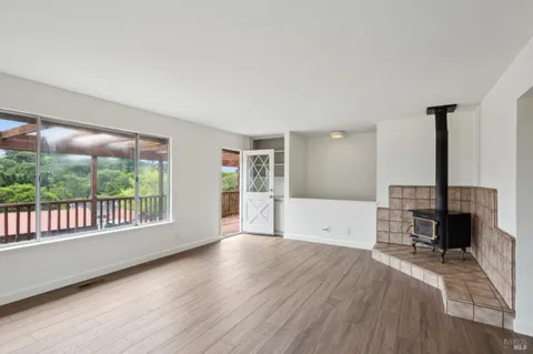 $2,895,000 | 1375 Gossage Avenue, Petaluma, CA 94952