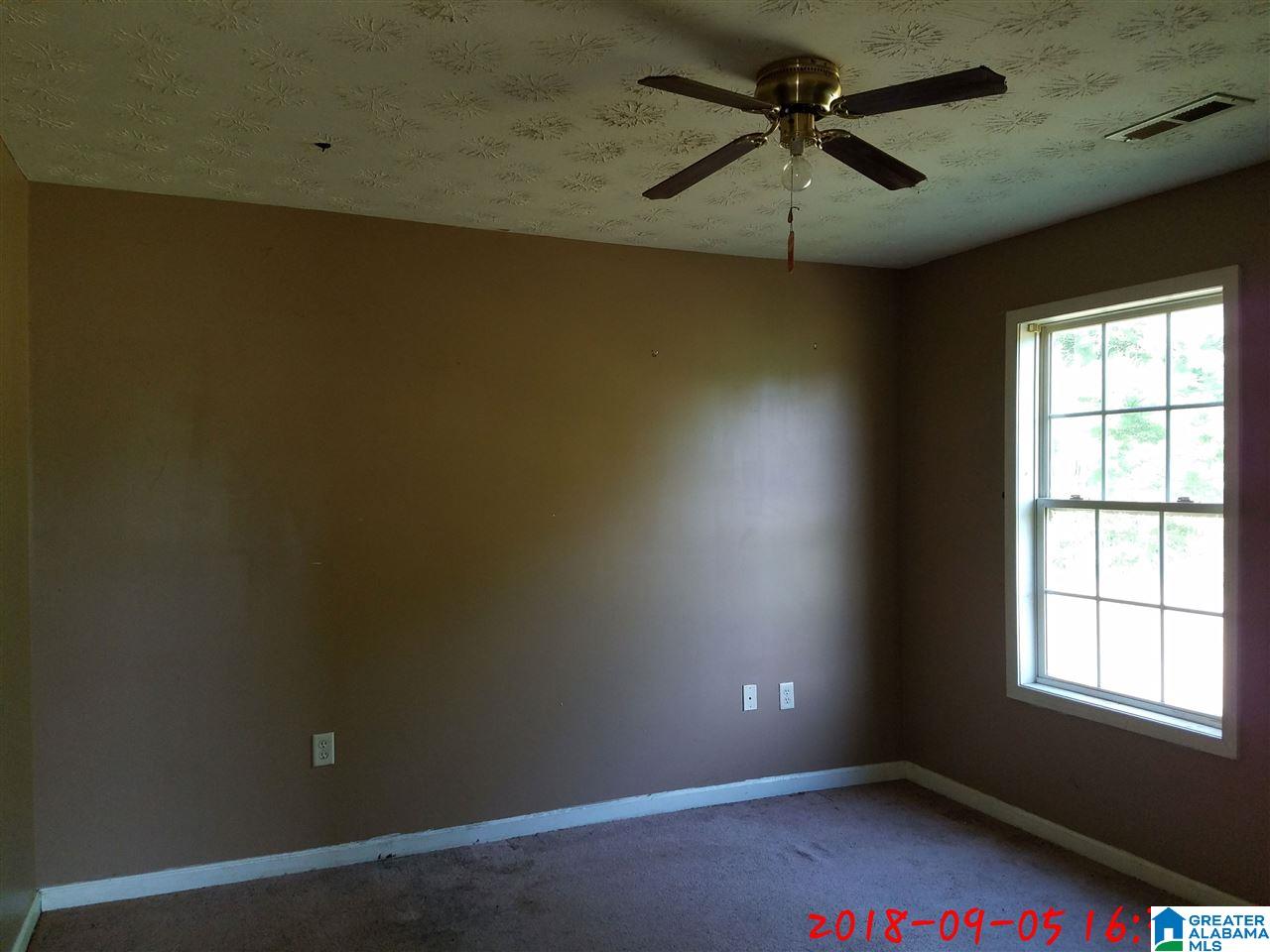 689 Pea Ridge Road Cordova, AL 35550 - Photo 3 of 8