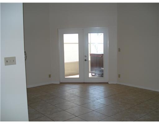 8 Ripley Way Boynton Beach, FL 33426 - Photo 3 of 8 Additional Photo