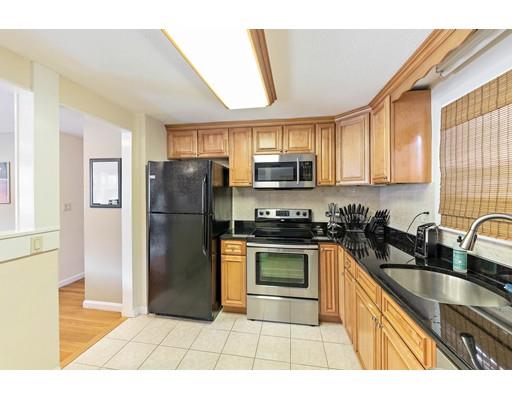 44 Sunflower Road Holbrook, MA 02343 - Photo 5 of 21 Gallery Image 5