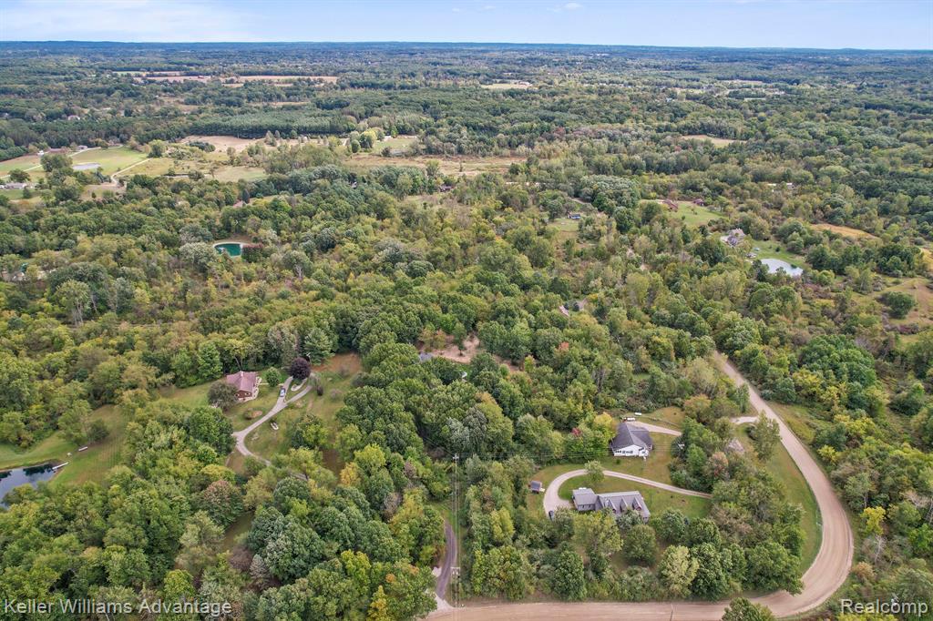 1013 East Marr Road Howell, MI 48855 - Photo 92 of 96