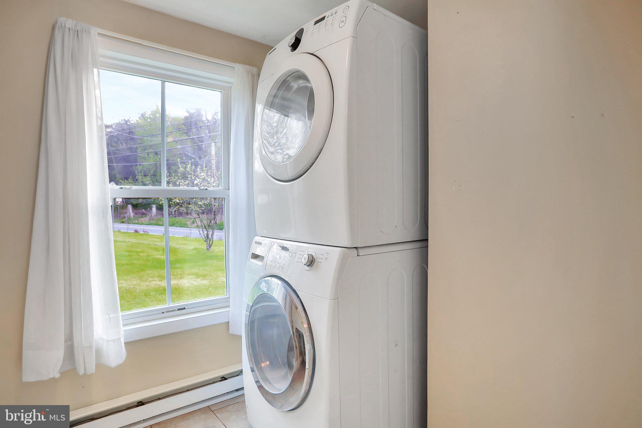 12524 Big Pool Road Clear Spring, MD 21722 - Photo 13 of 41 Main level laundry