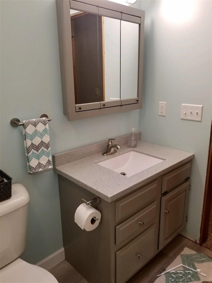 1260 South Beyer Road Saginaw, MI 48601 - Photo 11 of 25 50021753-10.JPG