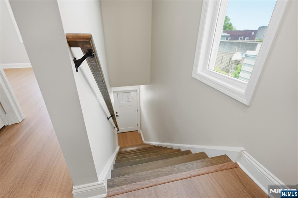 30 Edison Street Bloomfield, NJ 07003 - Photo 14 of 44