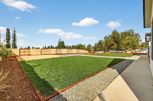 $777,000 | 5271 Royal Canyon Lane, Paradise, CA 95969