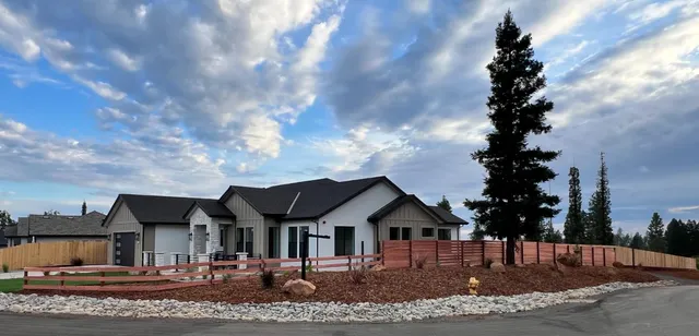 $777,000 | 5271 Royal Canyon Lane, Paradise, CA 95969