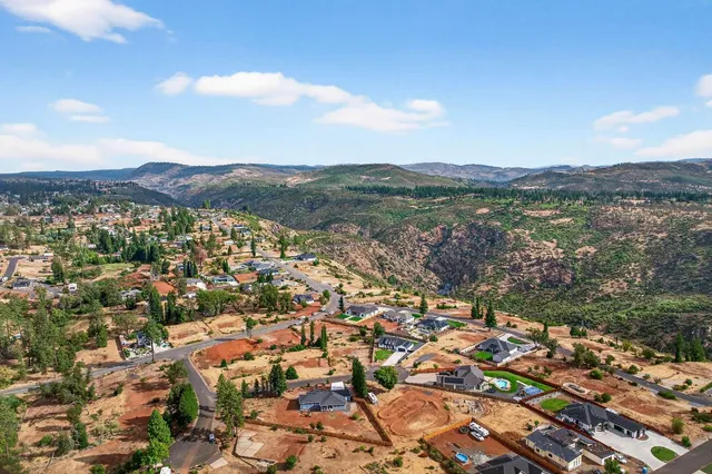 $777,000 | 5271 Royal Canyon Lane, Paradise, CA 95969