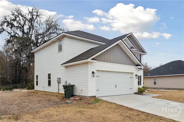 $2,100 | 601 Meloney Drive, Hinesville, GA 31313