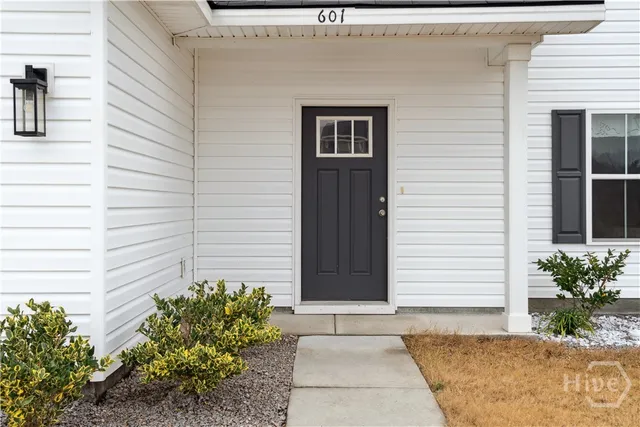 $2,350 | 601 Meloney Drive, Hinesville, GA 31313