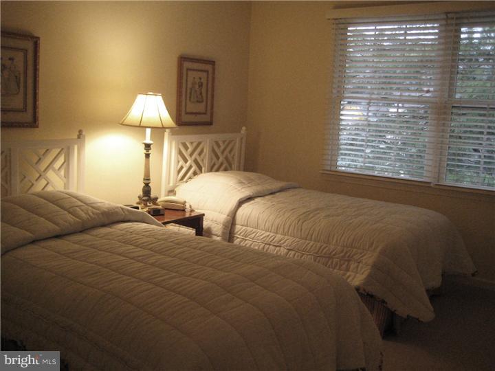 198 3 Rivers Court, Unit 98 Berwyn, PA 19312 - Photo 18 of 21 Guest Room