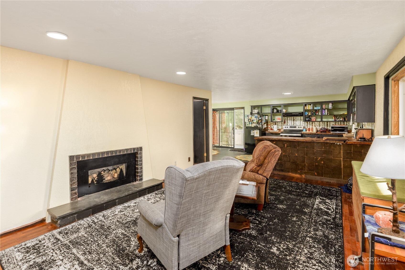 323 Hulse Road Port Angeles, WA 98362 - Photo 8 of 40