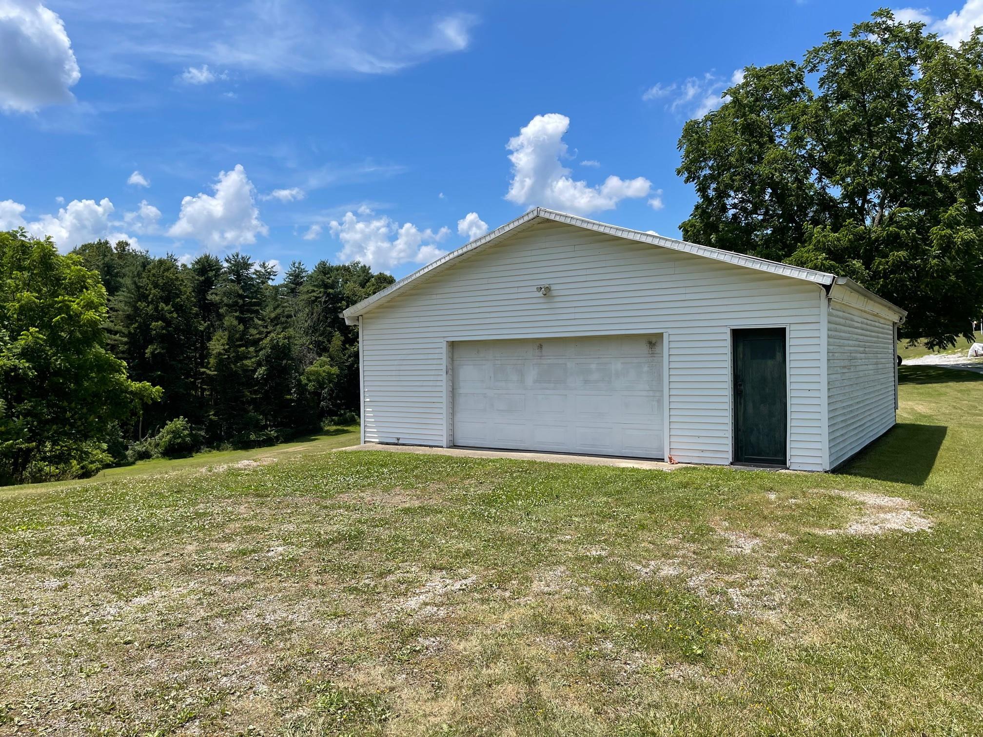 35405 Geiger Road Logan, OH 43138 - Photo 4 of 35