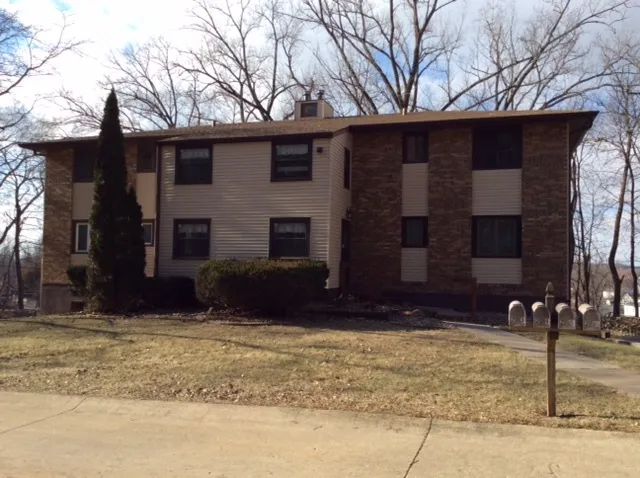 $110,000 | 23 Cherry Hill, Unit 124, Hampton, IL 61256