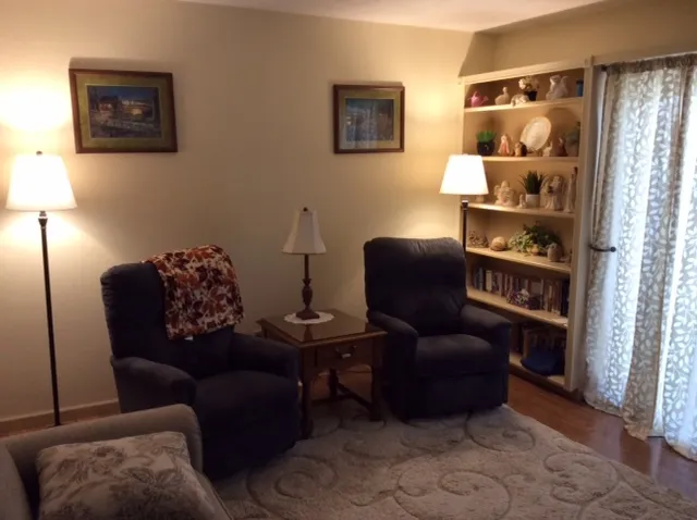 $110,000 | 23 Cherry Hill, Unit 124, Hampton, IL 61256