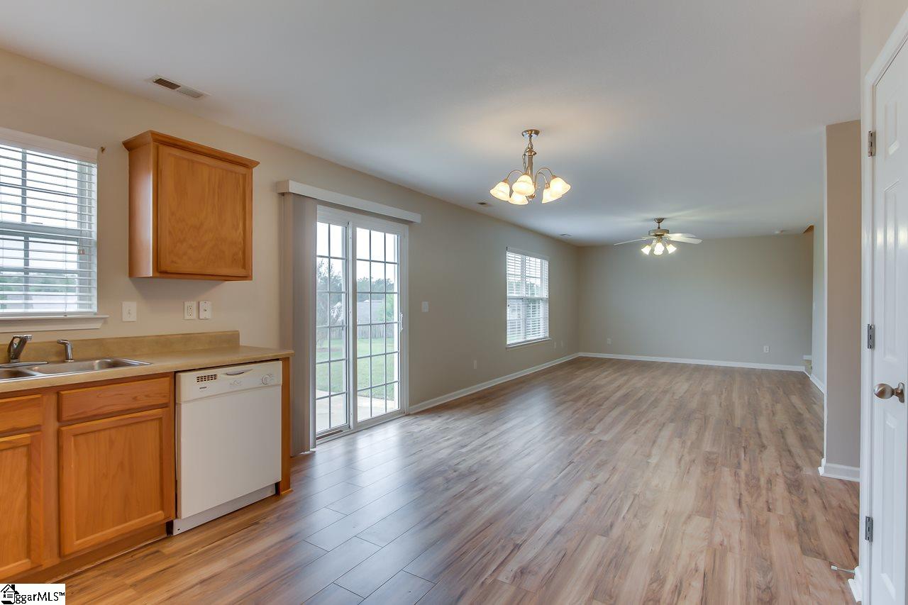 11 Catterick Way Fountain Inn, SC 29644 - Photo 13 of 29 Gallery Image 13