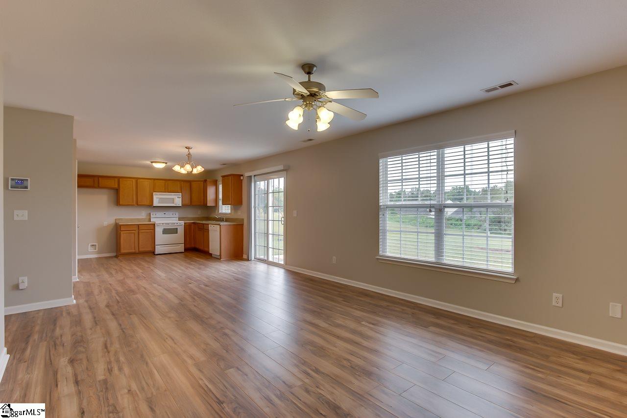 11 Catterick Way Fountain Inn, SC 29644 - Photo 16 of 29 Gallery Image 16