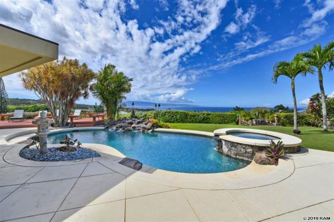 218 Crestview Road, Unit 10 Lahaina, HI 96761 - Photo 2 of 30 Gallery Image 2