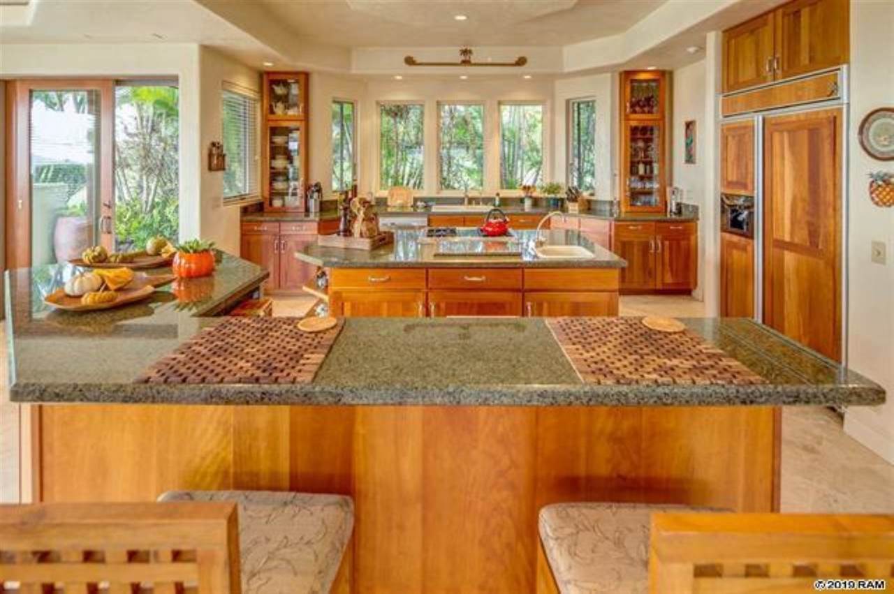 218 Crestview Road, Unit 10 Lahaina, HI 96761 - Photo 5 of 30 Gallery Image 5