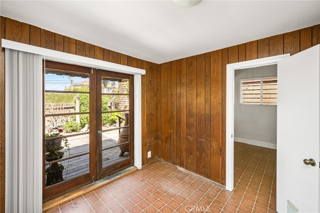 58 Surfside Avenue Surfside, CA 90743 - Photo 23 of 36 a view of front door