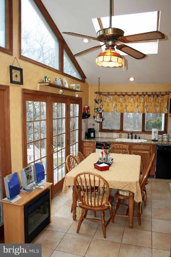 1114 West Joppa Road Towson, MD 21204 - Photo 11 of 22 Breakfast Room Addition