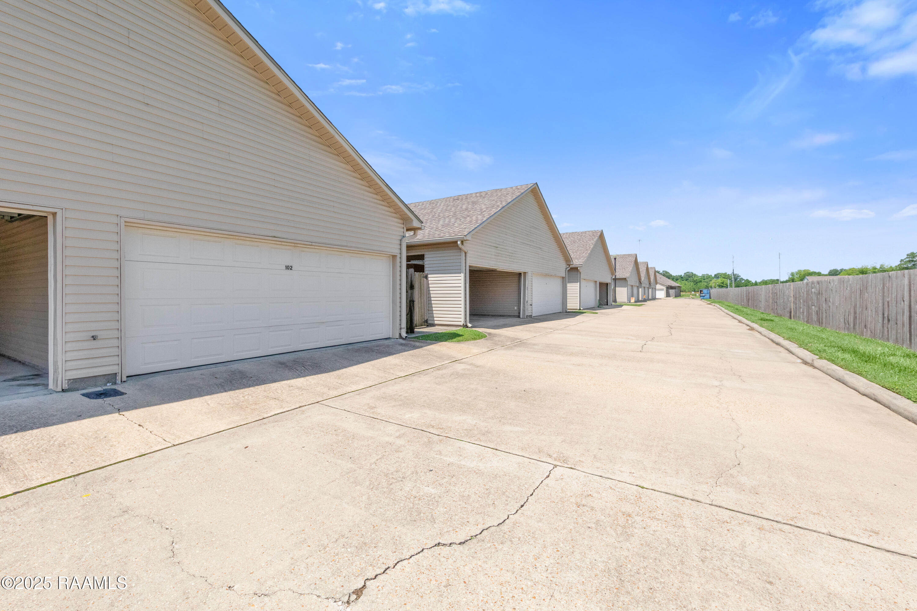 4000 Mchugh Road, Unit 102 Zachary, LA 70791 - Photo 20 of 22 4000McHughUnit102-1