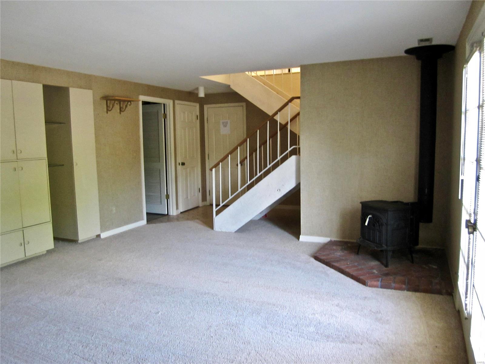 608 Valley Point Lane Ballwin, MO 63021 - Photo 27 of 38
