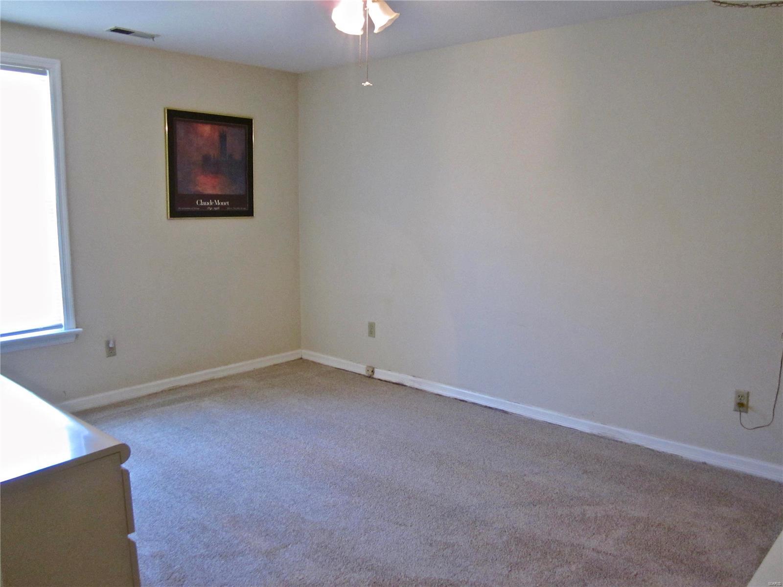 608 Valley Point Lane Ballwin, MO 63021 - Photo 29 of 38