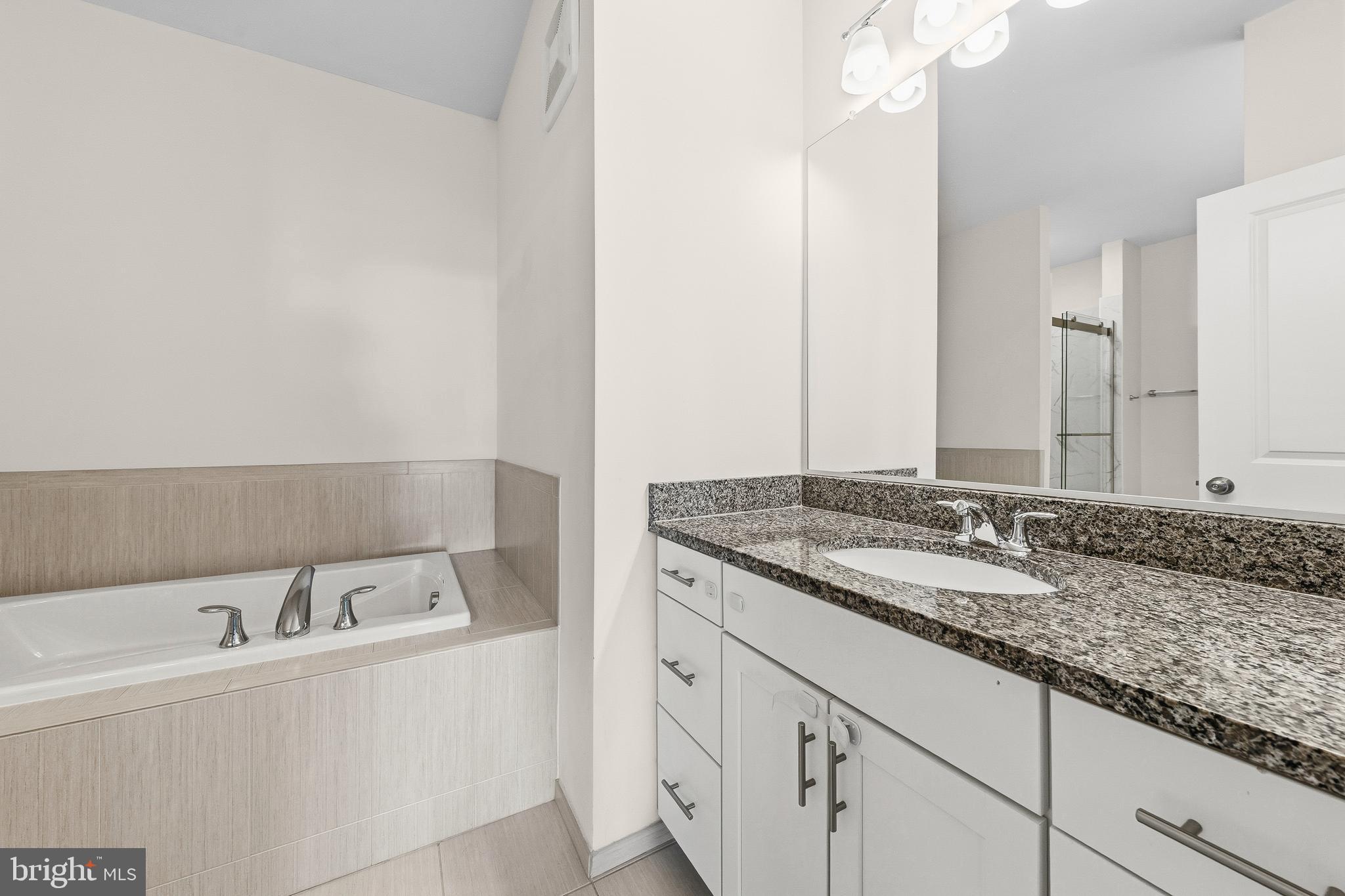 1400 Ribbon Limestone Terrace Southeast, Unit E201 Leesburg, VA 20175 - Photo 23 of 43