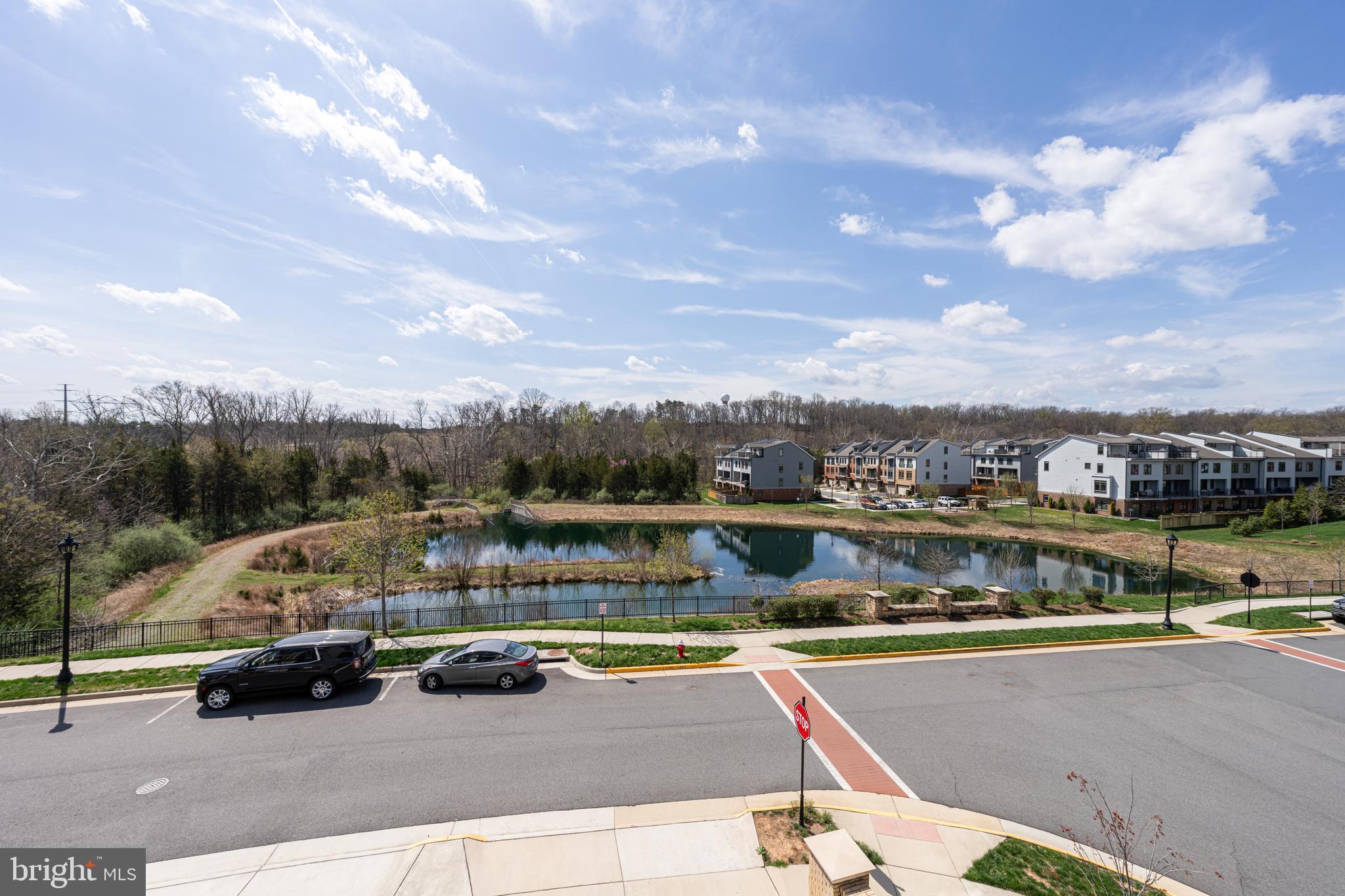1400 Ribbon Limestone Terrace Southeast, Unit E201 Leesburg, VA 20175 - Photo 34 of 40