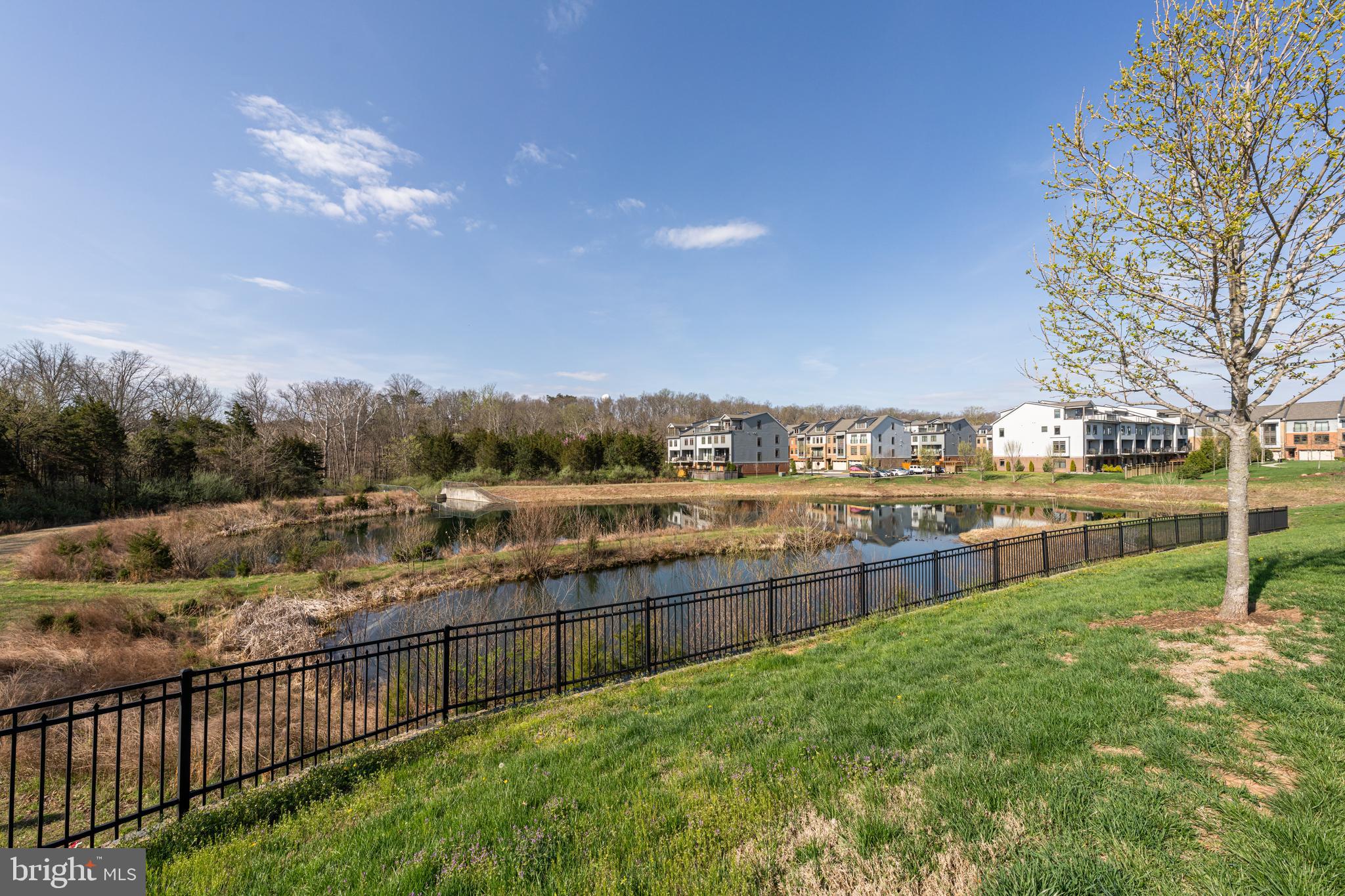 1400 Ribbon Limestone Terrace Southeast, Unit E201 Leesburg, VA 20175 - Photo 34 of 43