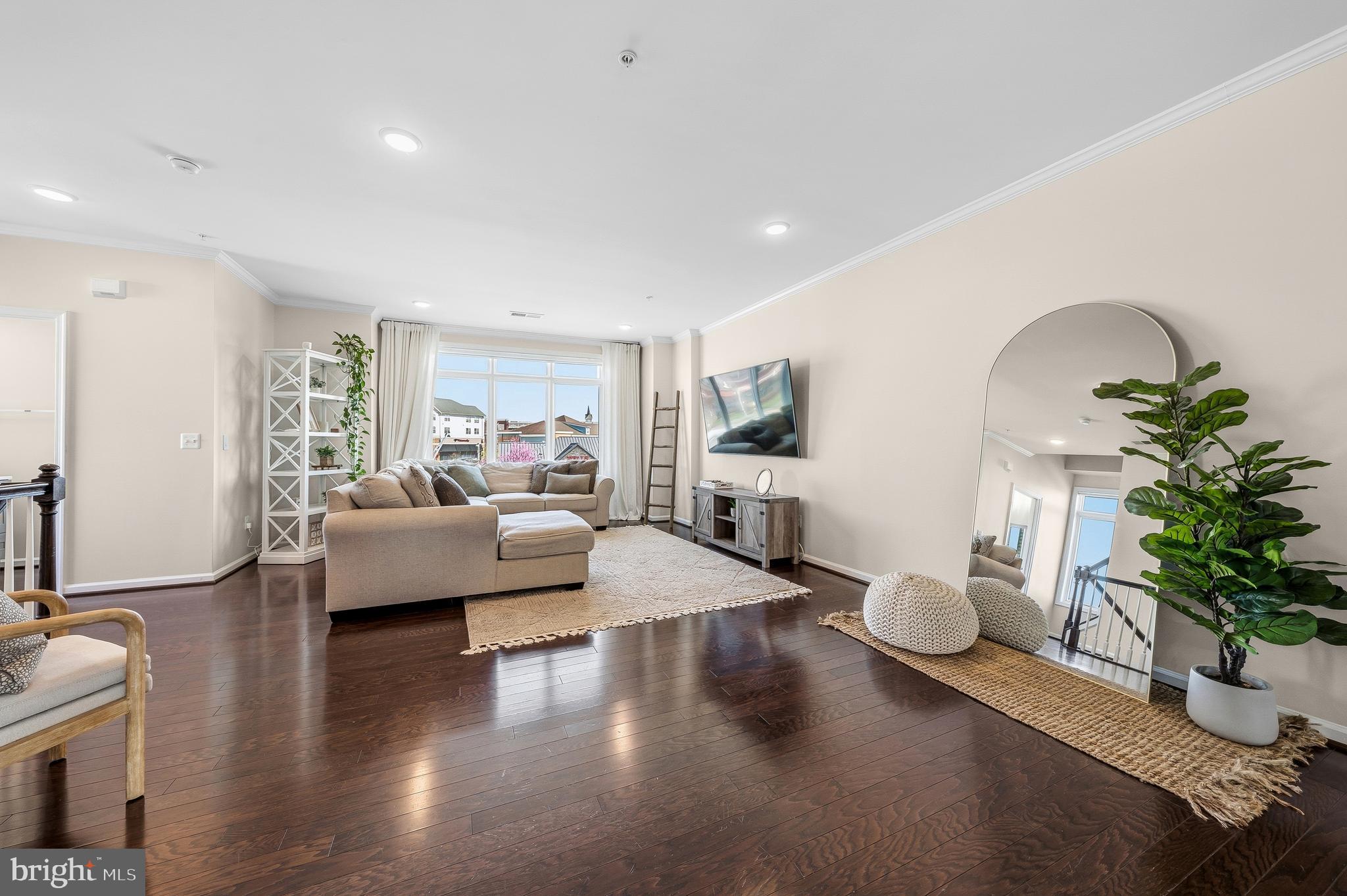 1400 Ribbon Limestone Terrace Southeast, Unit E201 Leesburg, VA 20175 - Photo 5 of 40