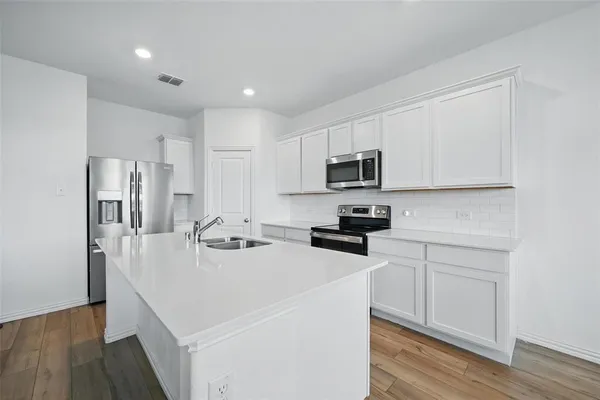 $2,000 | 132 Wyndemere Lane, Princeton, TX 75407