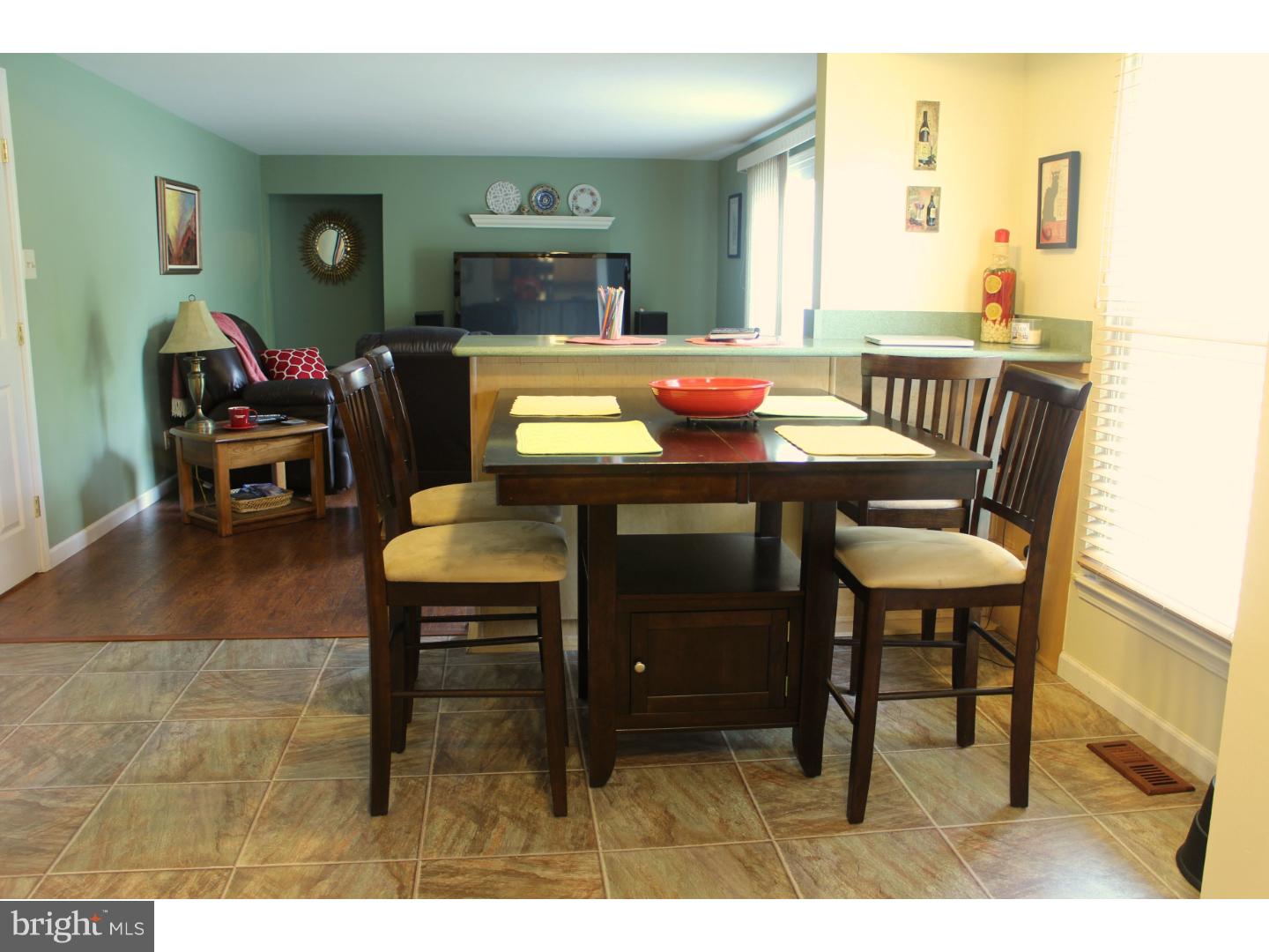 23 Ridgemount Drive Evesham, NJ 08053 - Photo 5 of 25