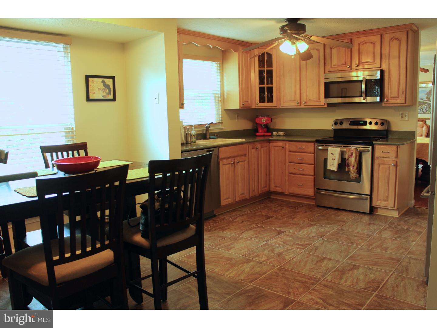 23 Ridgemount Drive Evesham, NJ 08053 - Photo 9 of 25