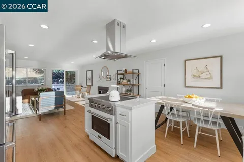 $1,625,000 | 368 Shire Oaks Court, Lafayette, CA 94549