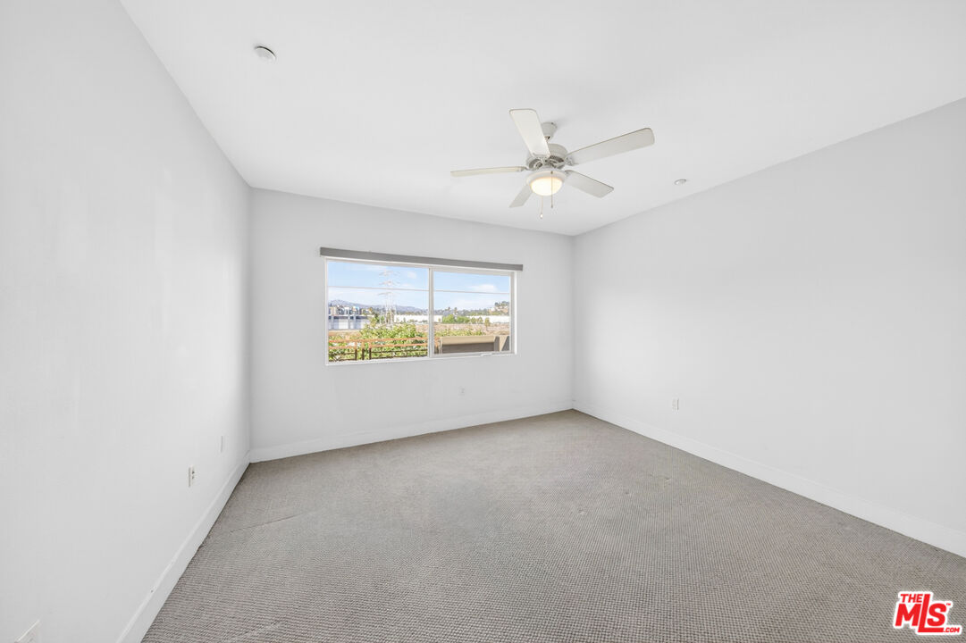 2980 Ripple Place, Unit 206 Los Angeles, CA 90039 - Photo 14 of 46