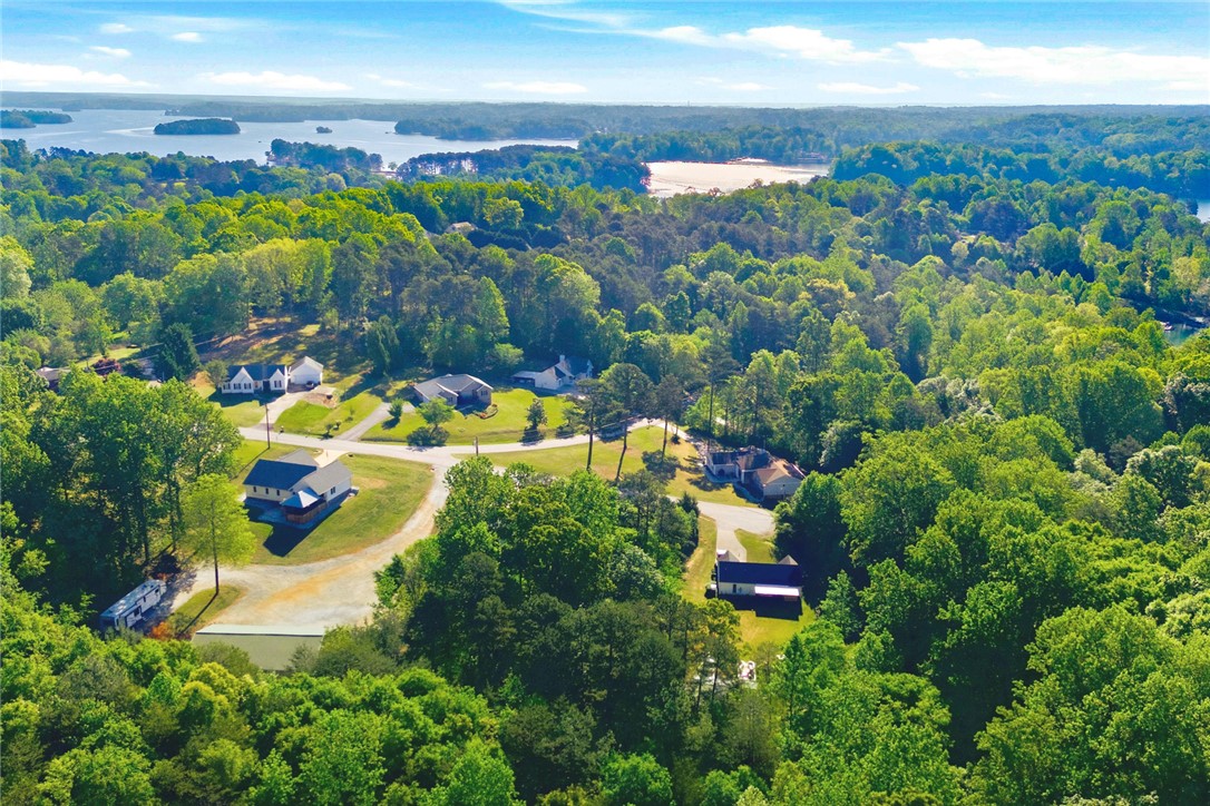 104 Indian Trail Road Seneca, SC 29672 - Photo 34 of 46