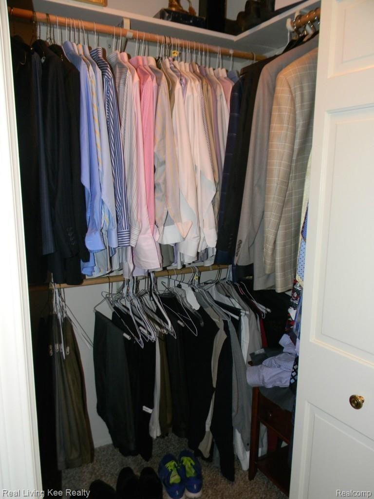 3717 Summit Ridge Drive Rochester, MI 48306 - Photo 57 of 64 DSCN7903.jpg