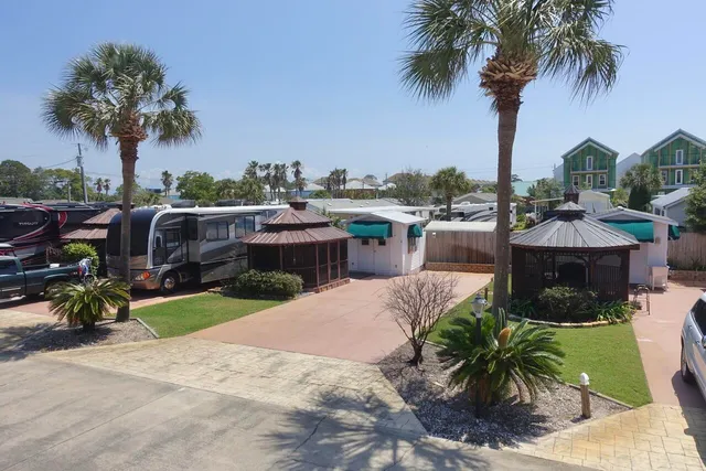 a view of a backyard of the house