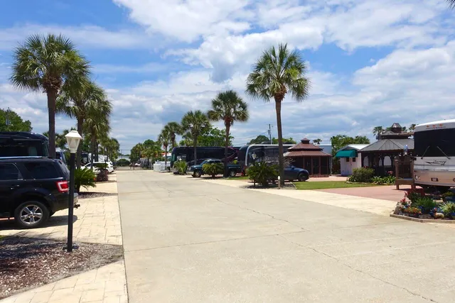 $215,000 | 18 East Bradley Street, Unit LOT 3, Miramar Beach, FL 32550