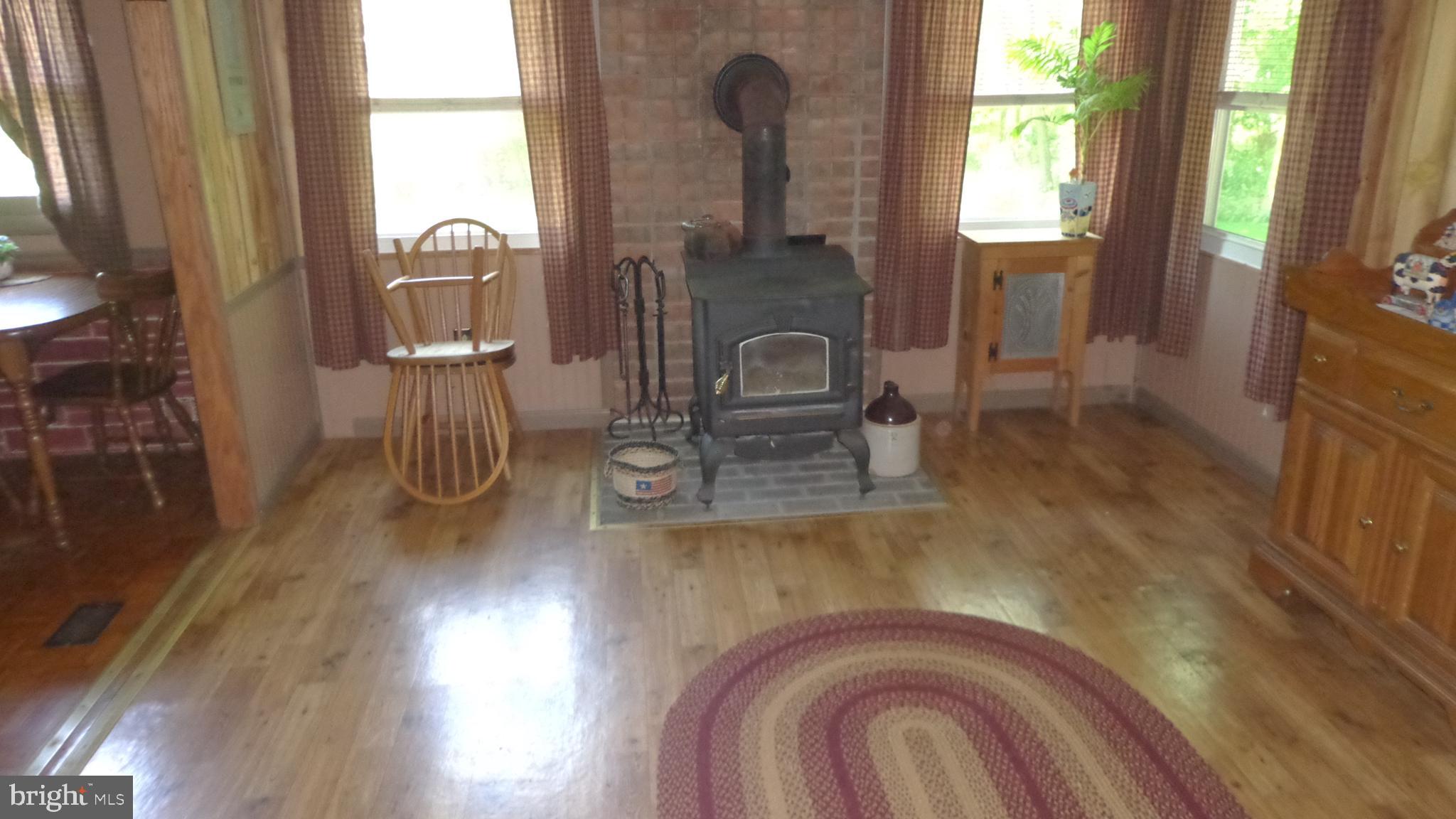 13001 Martin Road Smithsburg, MD 21783 - Photo 21 of 23 Gallery Image 21