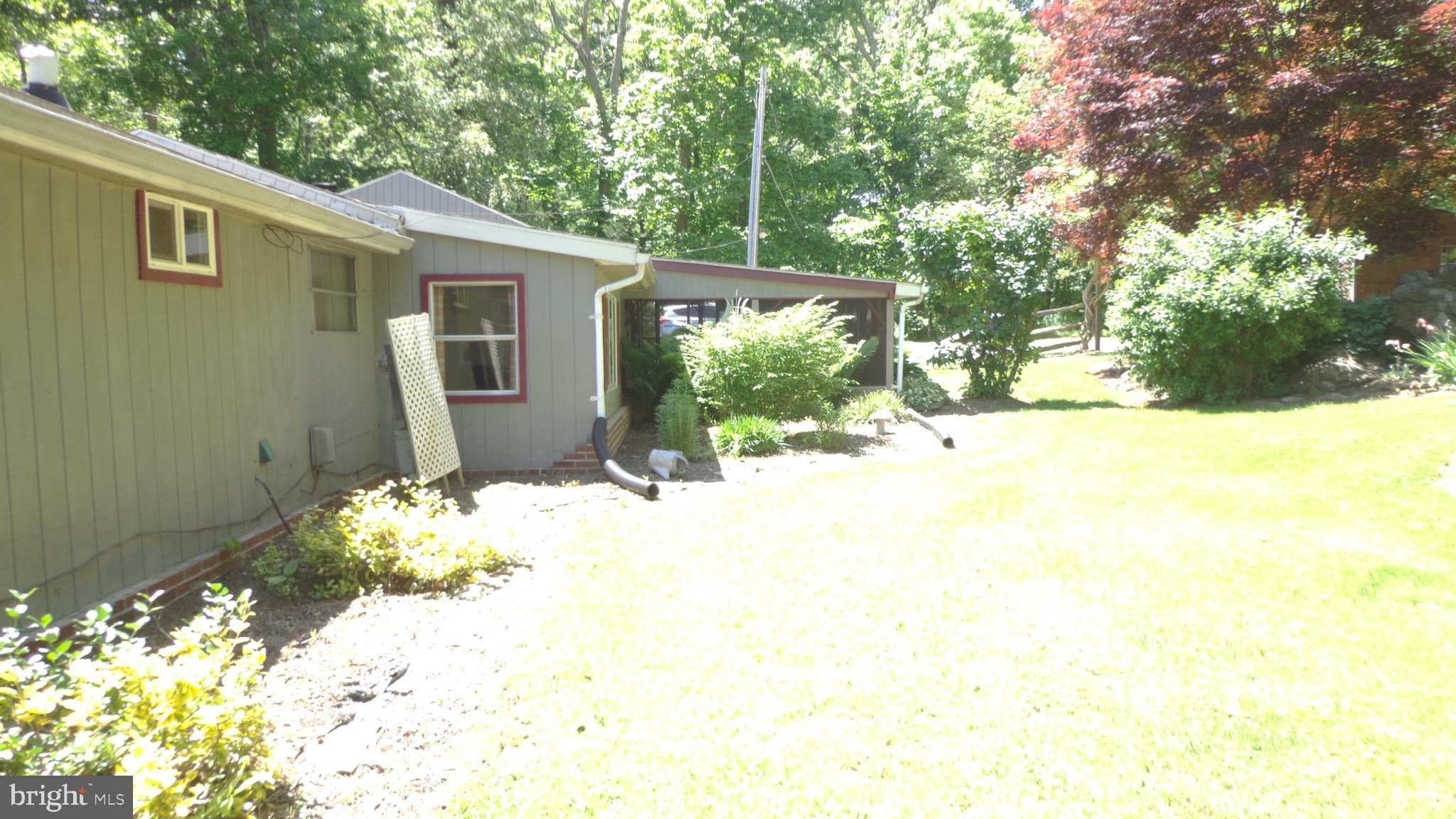 13001 Martin Road Smithsburg, MD 21783 - Photo 7 of 23 Gallery Image 7