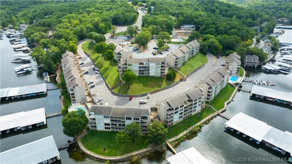 $260,000 | 814 Indian Pointe, Unit 814, Osage Beach, MO 65065