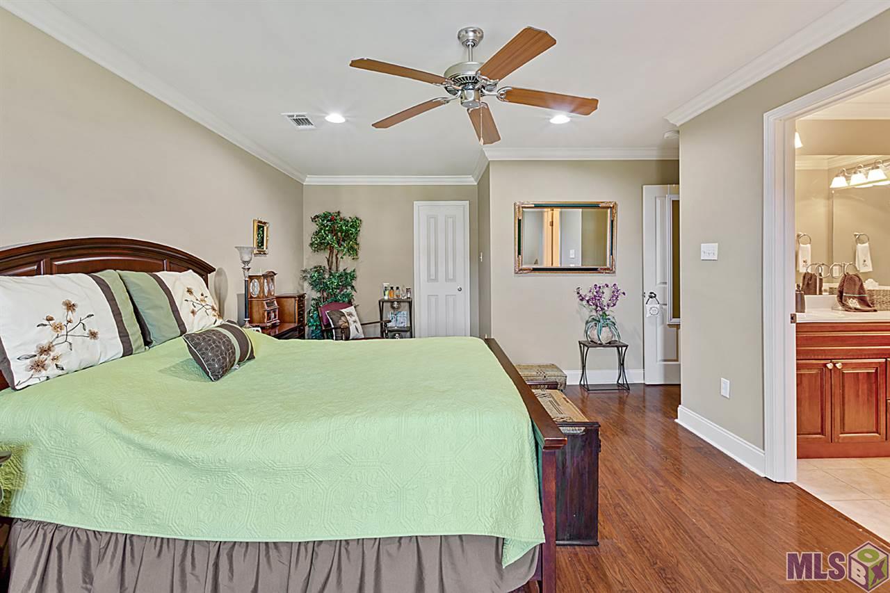 8429 Florida Boulevard, Unit 2C Denham Springs, LA 70726 - Photo 16 of 31