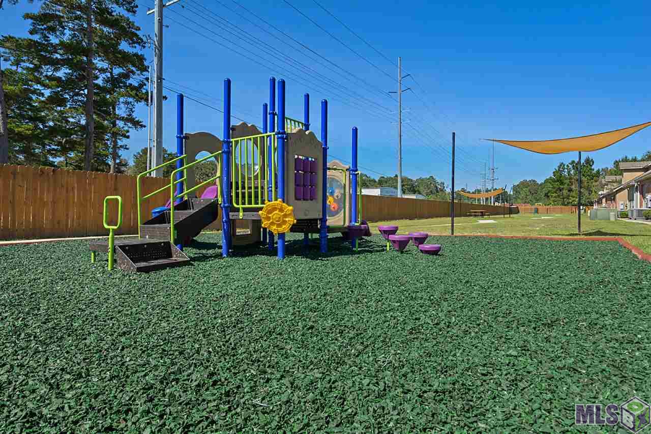 8429 Florida Boulevard, Unit 2C Denham Springs, LA 70726 - Photo 29 of 31