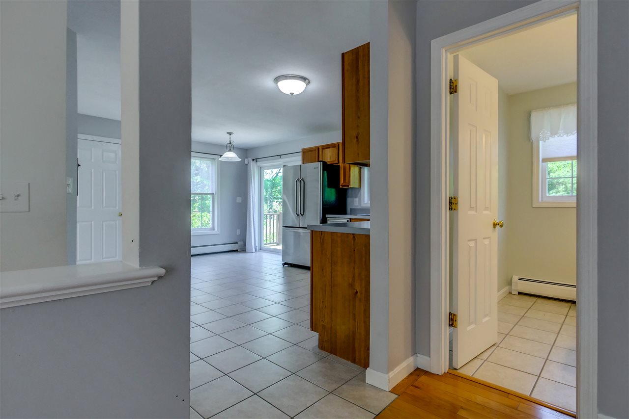 4 Meeks Road Kingston, NH 03848 - Photo 12 of 32