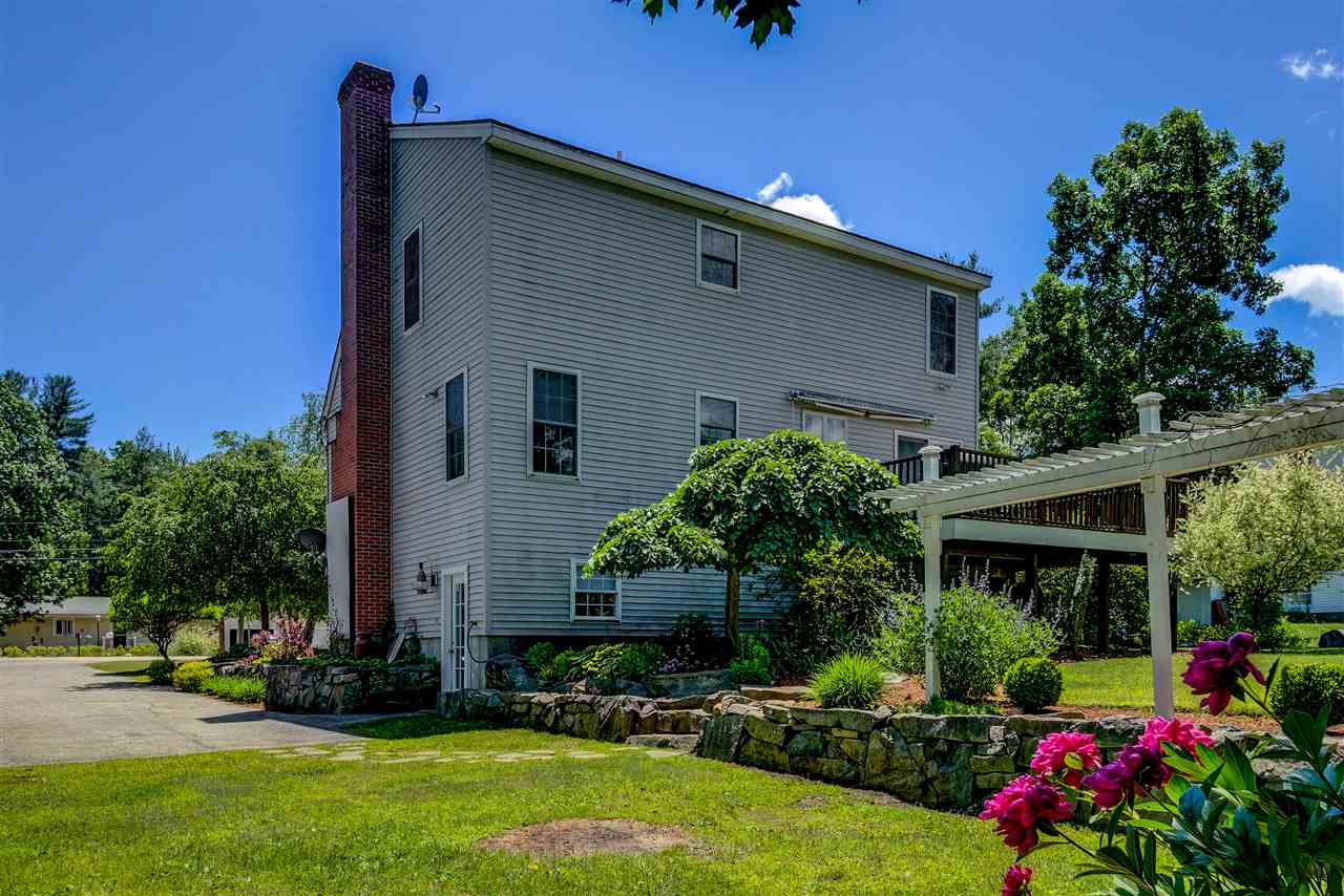 4 Meeks Road Kingston, NH 03848 - Photo 3 of 32