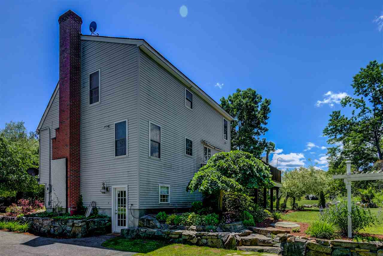 4 Meeks Road Kingston, NH 03848 - Photo 4 of 32